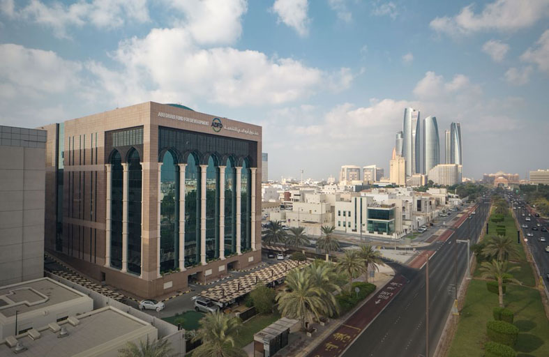 «أبوظبي للتنمية» يستعرض في تقريره السنوي أثر  الشراكات التنموية وتعزيز تنافسية الاقتصاد الوطني