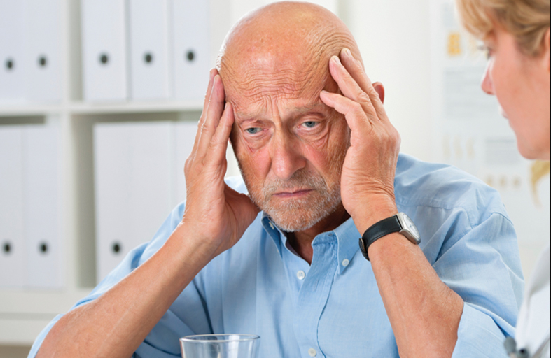 صعوبة الدوران أثناء المشي مؤشر على الزهايمر