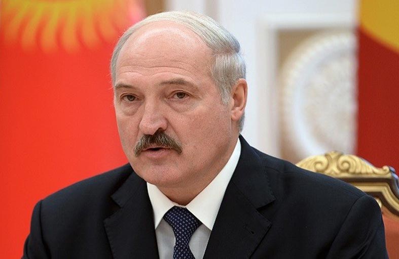 رئيس روسيا البيضاء يحذر من مخطط لإشعال ثورة 