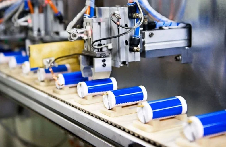 بطارية «مائية» بقدرة مذهلة 