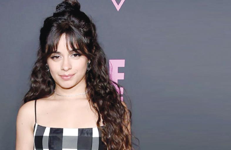 كاميلا كابيلو تخطف قلوب المتابعين برقصها