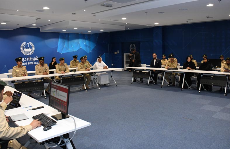 عبد الله المري يترأس اجتماع اللجنة التنفيذية لمراكز الشرطة الذكية