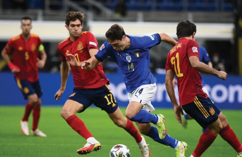 مواجهة نارية مبكّرة بين إيطاليا وإسبانيا 