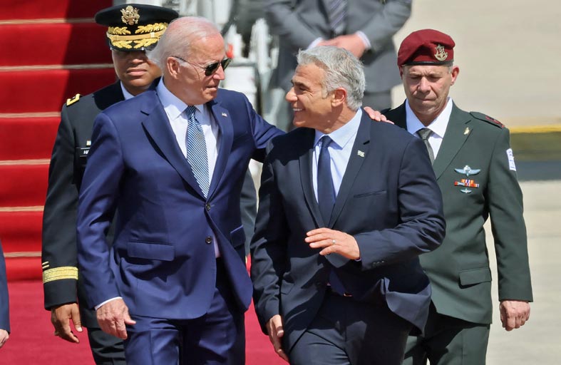 فورين بوليسي: على بايدن تغيير سياسته الشرق أوسطية