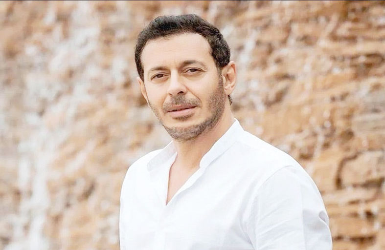 مصطفى شعبان تاجر قطع غيار سيارات في 