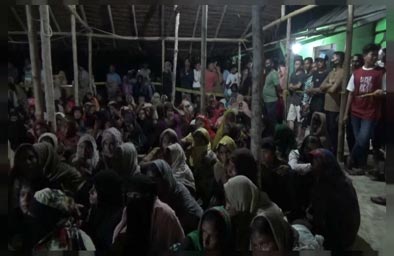 300 مهاجر من الروهينغا يصلون أندونيسيا 