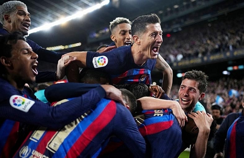 برشلونة يسعى لاستعادة الاعتبار من بايرن ميونيخ 