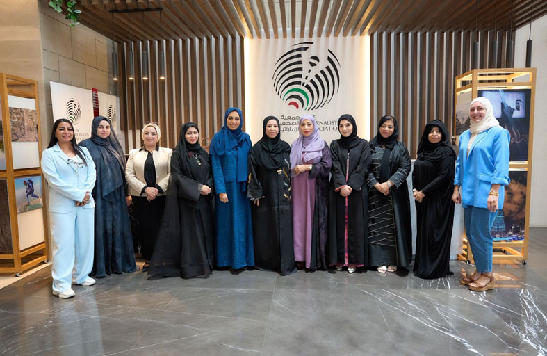 جمعية الصحفيين تحتفي بيوم المرأة الإماراتية 