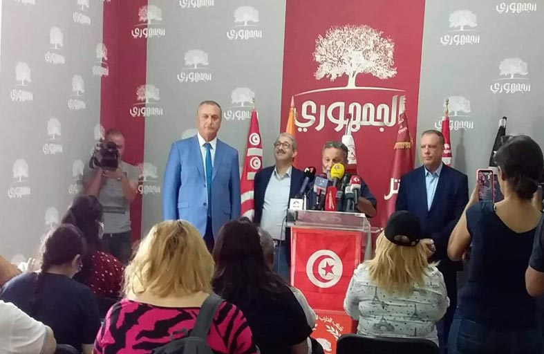 تونس: مُطالبة بإلغاء الاستفتاء وأخرى للمقاطعة...!