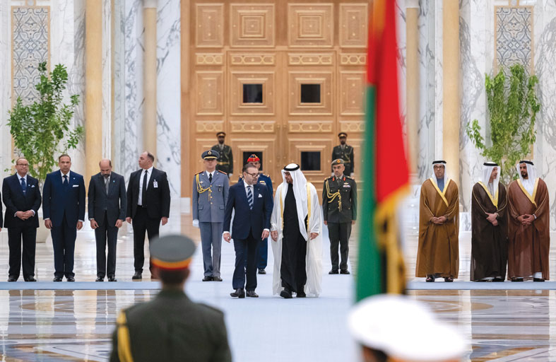 رئيس الدولة وملك المغرب يؤكدان ضرورة التحرك الدولي لوقف إطلاق النار في غزة وحماية المدنيين