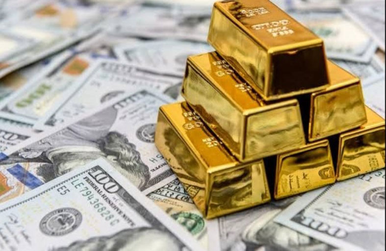 الذهب يتجه لتكبد خسائر أسبوعية مع ارتفاع الدولار 