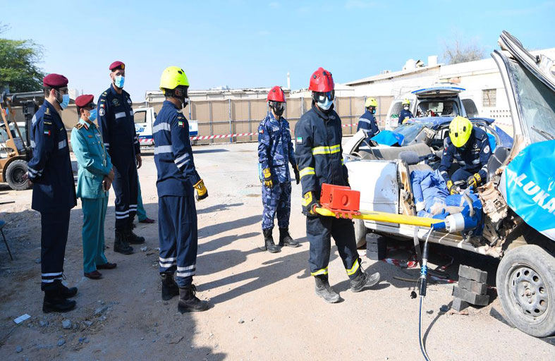 شرطة رأس الخيمة تنظم دورة الإسعاف والإنقاذ لحوادث الطرق 