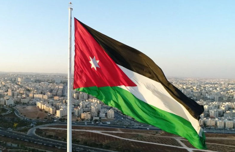  الأردن يعلن اعتراض وإسقاط ثلاثة صواريخ إيرانية وسقوط رابع في منطقة نائية