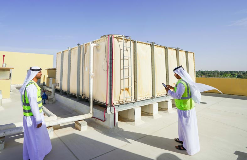 حملة تفتيش على خزانات المياه بمنطقة الظفرة 