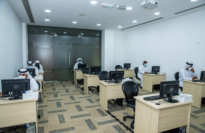 مجلس دبي الرياضي يحدد شروط تعيين المشرفين والإداريين في الأندية وبرنامج المرحلة المقبلة
