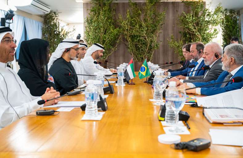 ولي عهد أبوظبي والرئيس البرازيلي يبحثان تعزيز العلاقات الثنائية 