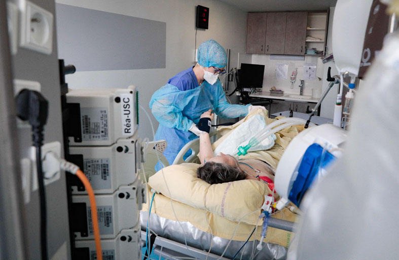 العالم يحتفل بعيد الميلاد في ظل جائحة كوفيد - 19