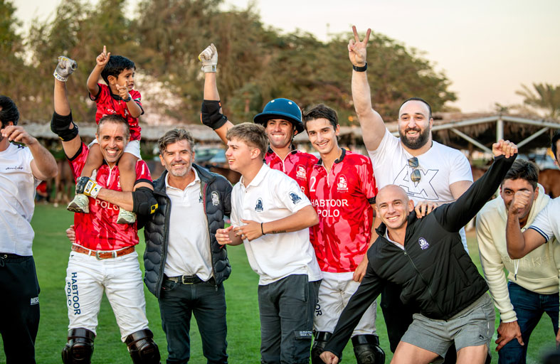 فوز بنجاش على «الإمارات» والحبتور على الذئاب يقلب الموازين 