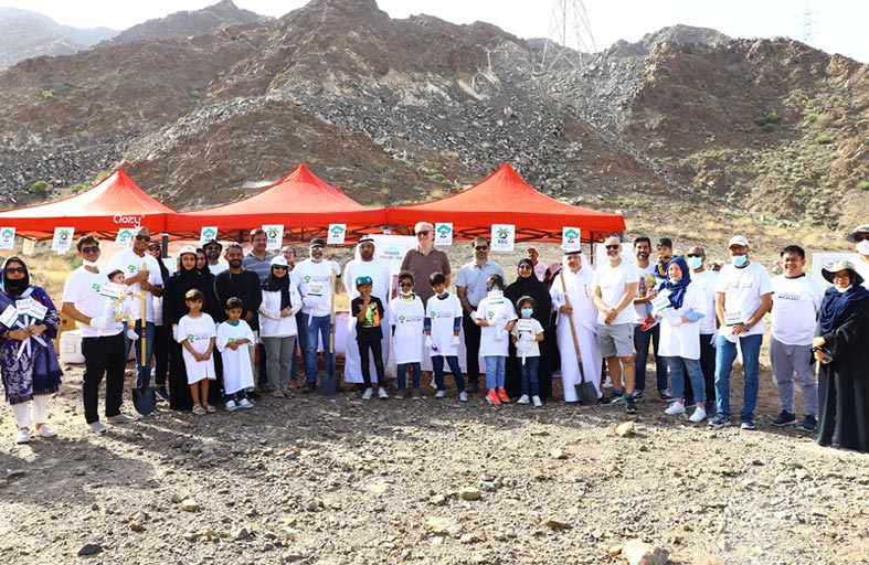 مجموعة الإمارات للبيئة تواصل رحلتها لزيادة المساحات الخضراء المستدامة داخل الدولة