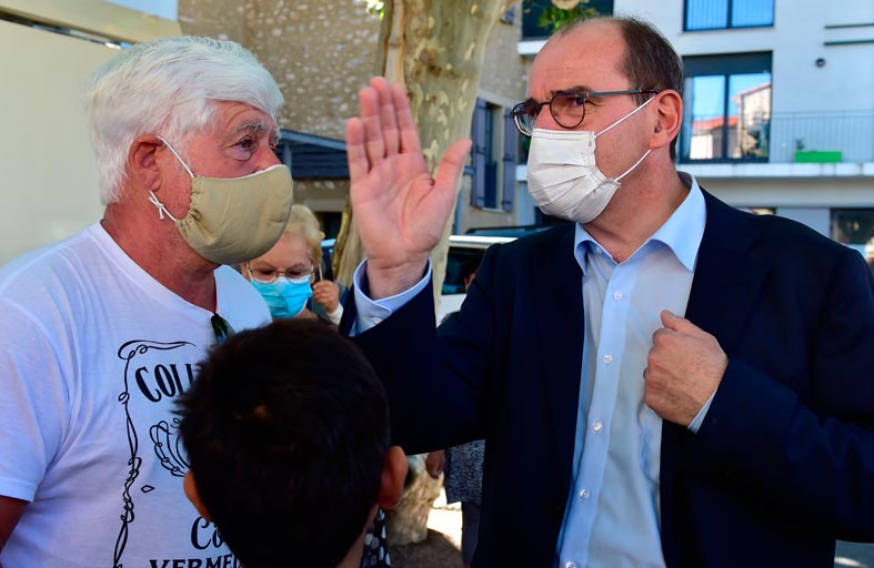 فرنسا تدعو إلى اليقظة في مواجهة كوفيد-19 