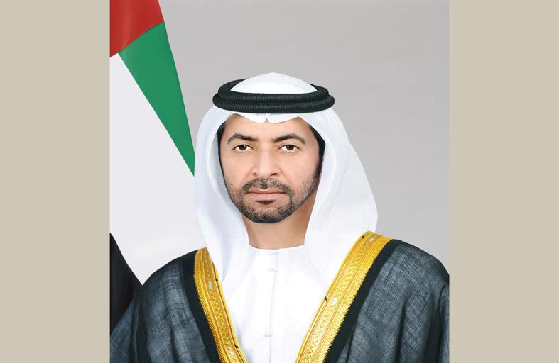 الهلال الأحمر يقدم 10 آلاف وجبة إفطار يوميا للصائمين بمسجد الشيخ زايد بمدينة سولو الأندونيسية