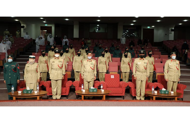 تخريج الدورة التأسيسية للشرطة النسائية رقم 1 لعام 2020 بدبي