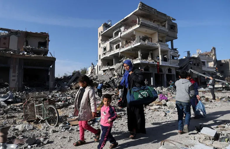 إغلاق المعابر يهدد غزة بالمجاعة.. ويعمّق الأزمة الإنسانية