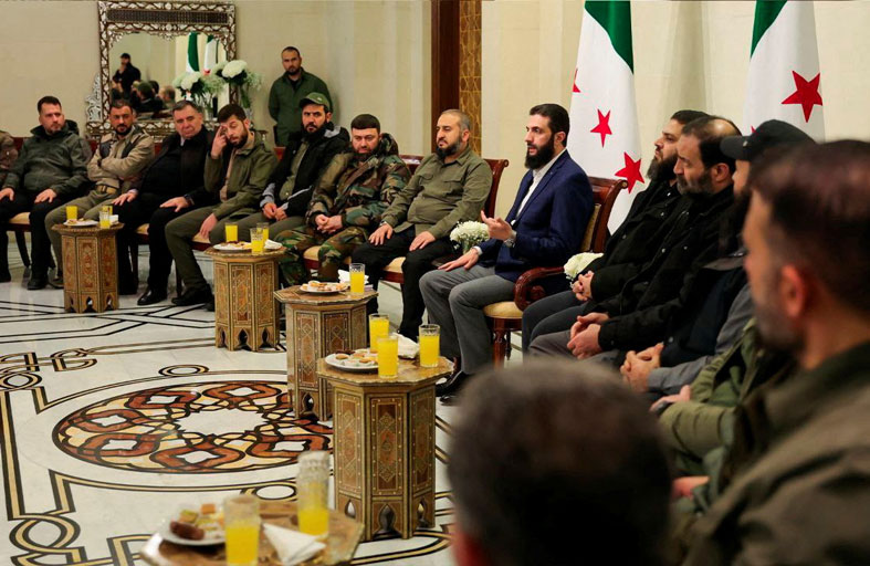 المهمة الصعبة.. كيف ستبني سوريا جيشها الجديد؟