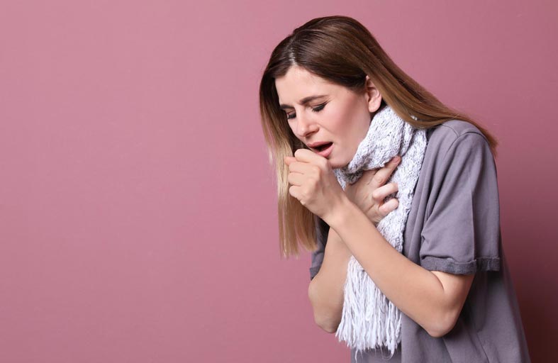 لماذا يزداد السعال في الليل؟.. أربع طرق بسيطة للتخلص من هذه الحالة المؤرقة