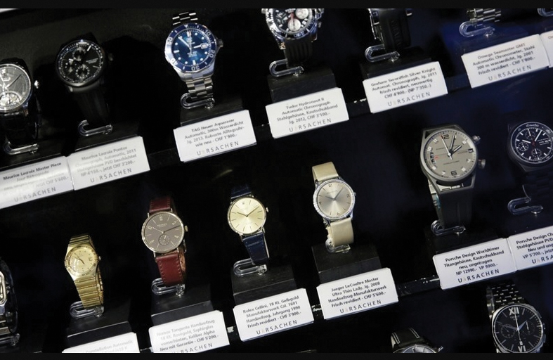 تهديد جديد يرعب صناعة الساعات السويسرية