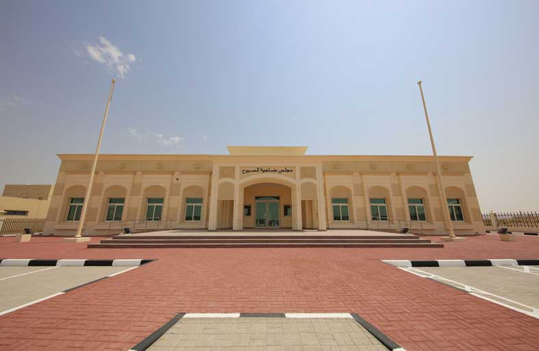 أشغال الشارقة تنجز الأعمال الإنشائية لمجلسي السيوح والحمرية بتكلفة 12 مليون درهم 