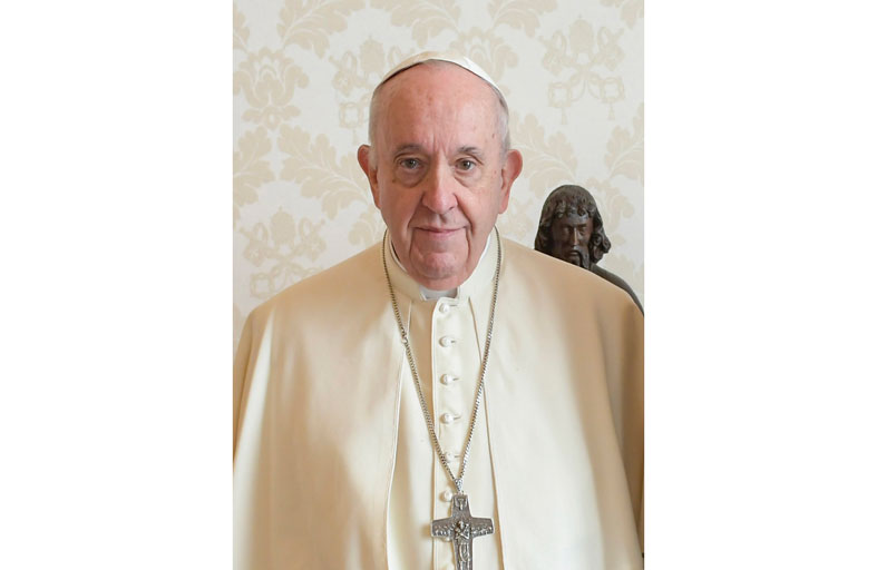 البابا في منغوليا يوجّه رسالة «سلام» إلى الصين 