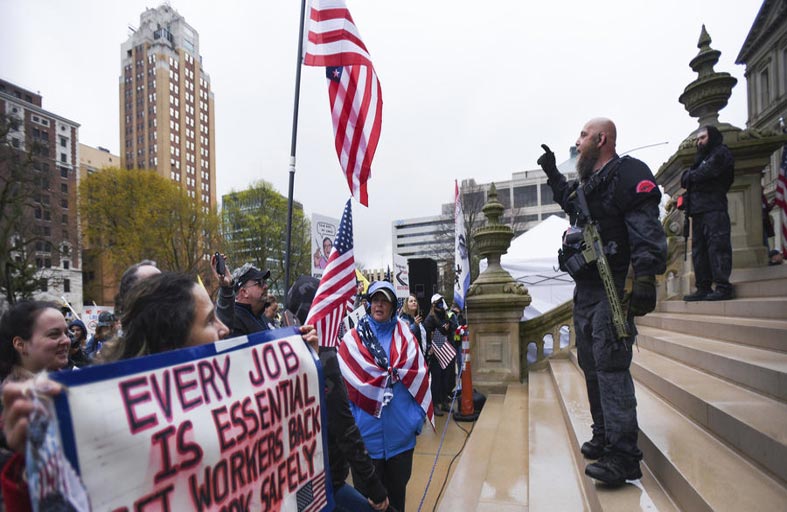«الحملة البيضاء» للانقضاض على أمريكا...!