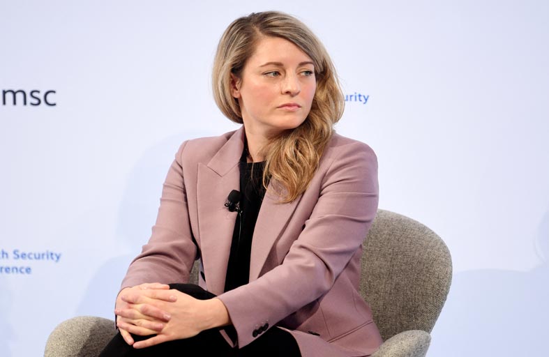  أوتاوا تطرد دبلوماسيا صينيا وبكين تدعوها إلى وقف الاستفزازات 