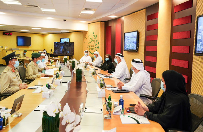 شرطة دبي و«هيئة الطرق» تبحثان التنسيق والتعاون في 6 مبادرات ومشاريع مشتركة