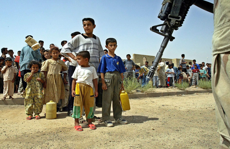 مليون طفل عراقي محرومون من الغذاء والصحة والتعليم
