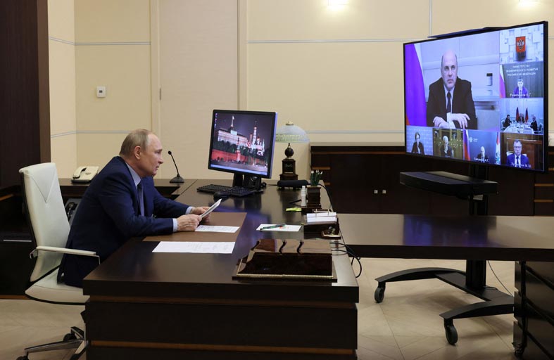 أزمة حبوب أوكرانيا وخطر المجاعة.. بوتن يطرح 5 مسارات للحل