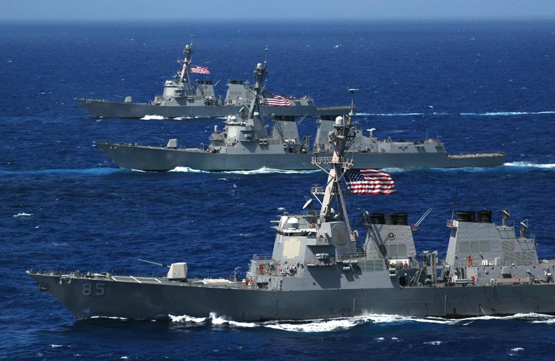البحرية الأمريكية تُخيّر الصين بين التعاون أو المواجهة