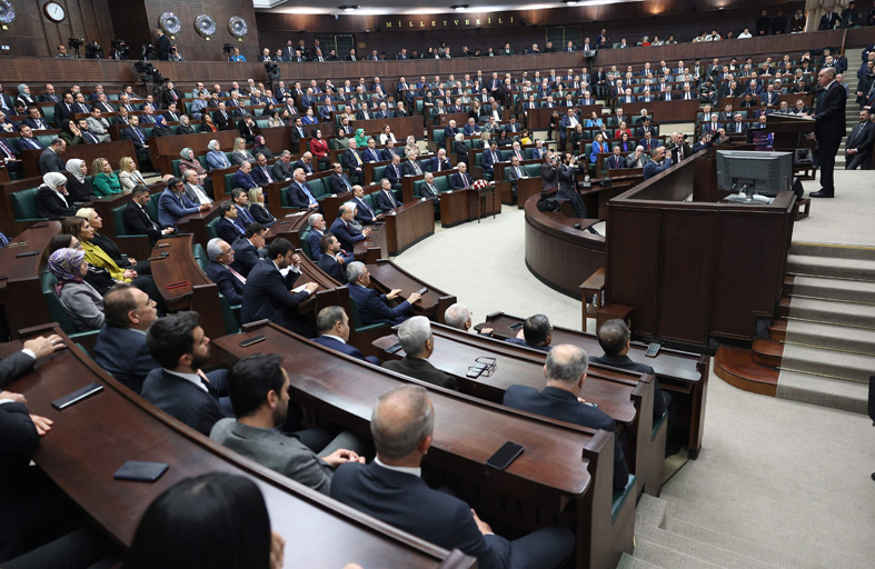 انتخابات تركيا.. 4 أسماء نهائية للمرشحين وهجوم على حزب الحير