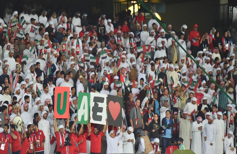 اتحاد الكرة يعلن السماح بحضور الجماهير لمباريات منتخبنا في التصفيات الآسيوية