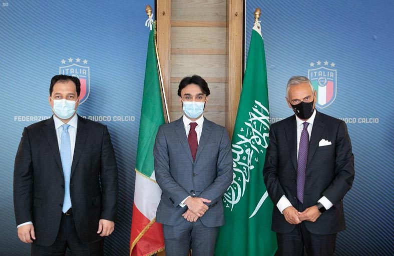 توقيع مذكرة تفاهم كروية بين السعودية وإيطاليا
