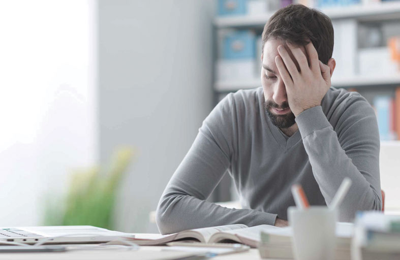 كيف يتعامل الرجال مع مشاكلهم النفسية؟