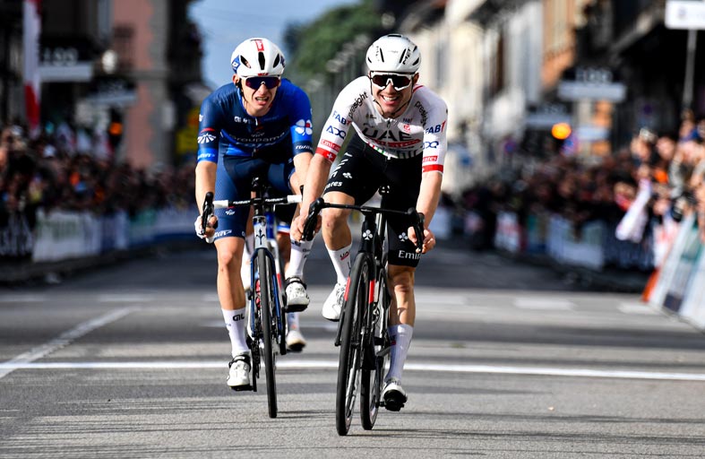 «الإمارات للدراجات» يحقق إنجازين جديدين في إيطاليا وكرواتيا