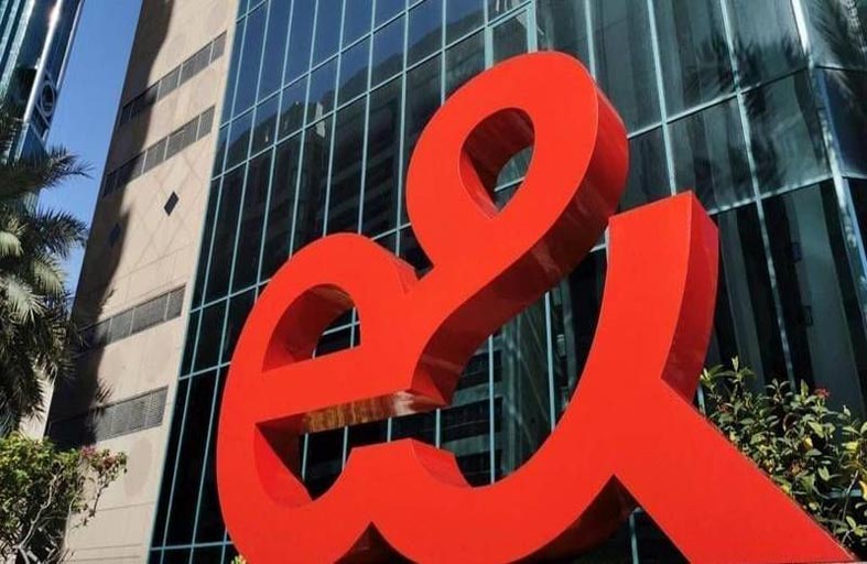 إي آند الإمارات تسجل رقماً قياسياً جديداً بسرعة الاتصال للجيل الخامس في العالم