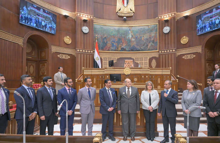 جلسة نقاشية بين تريندز ورئيس مجلس الشيوخ المصري تركز على أهمية بحوث الذكاء الاصطناعي في استشراف المستقبل