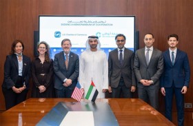 تعاون بين غرفتي«أبوظبي» و«التجارة الأمريكية» لتعزيز الاستثمارات 