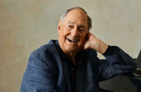 رحيل أسطورة البيانو والغناء نيل سيداكا 