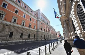 رائحة حرب باردة بين روما وموسكو...!