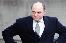 وزير الدفاع البريطاني يؤيد تولي تراس رئاسة الوزراء 