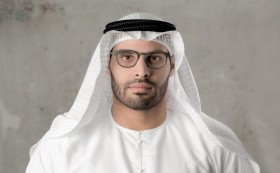 محمد خليفة المبارك يحاور المنتج الهوليوودي جايسون بلوم ويقدّم رسائل ملهمة لصنّاع الأفلام في دولة الإمارات